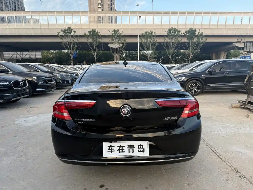 Buick LaCrosse — миниатюра 11