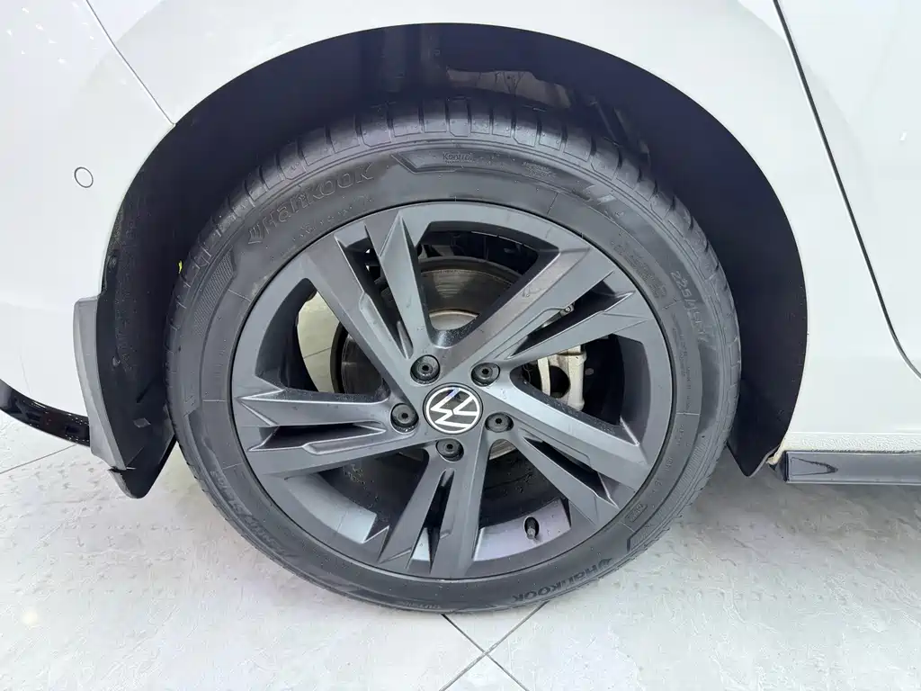 Volkswagen Golf — миниатюра 23
