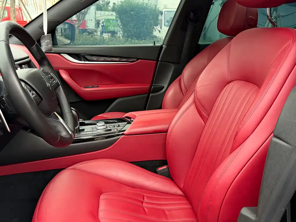 Maserati Levante — миниатюра 8