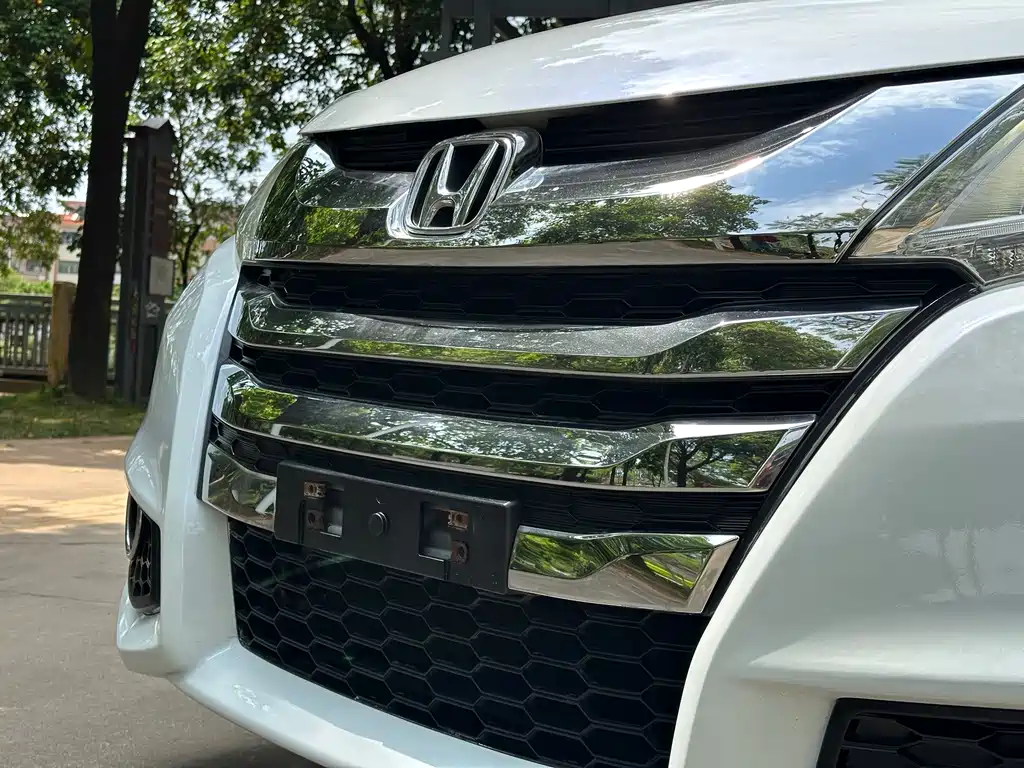 Honda Odyssey — миниатюра 5