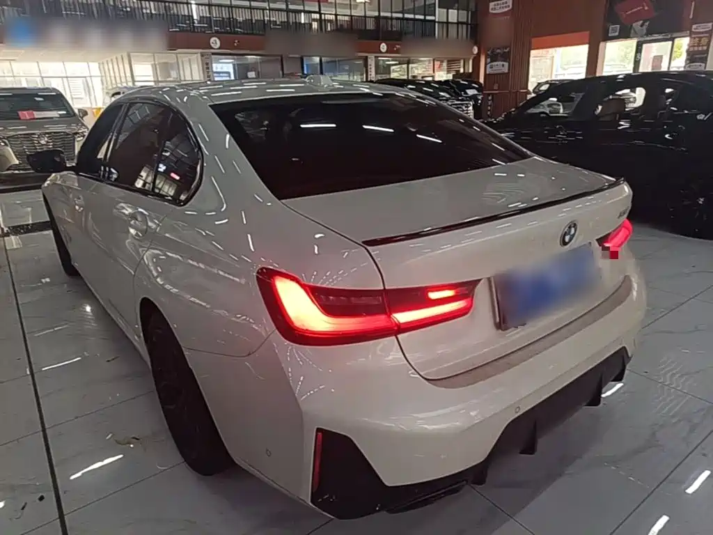 BMW 3 Series — миниатюра 5