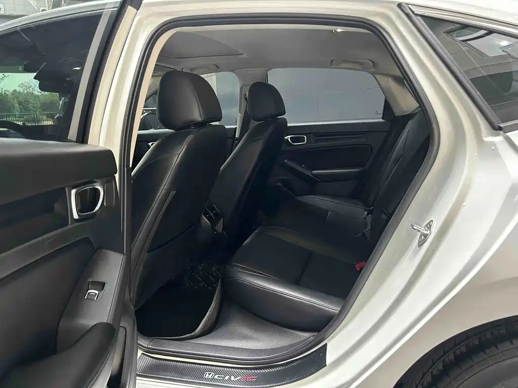 Honda Civic — миниатюра 14
