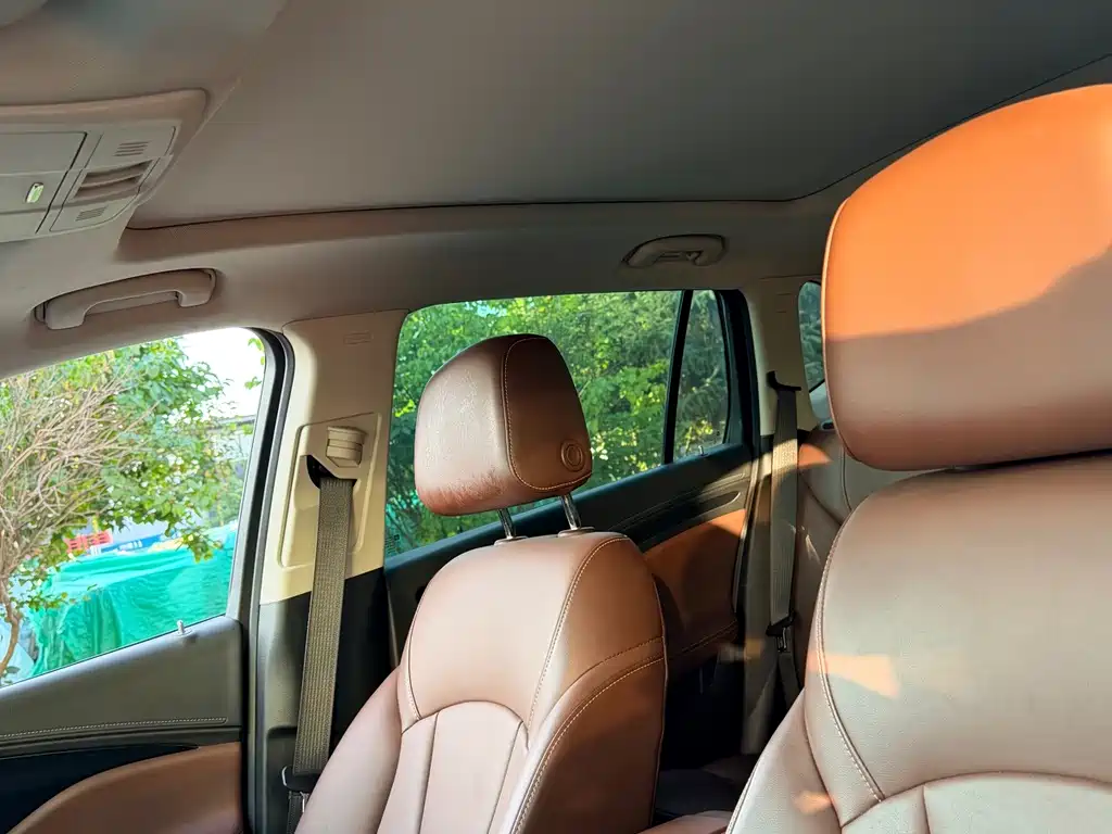 Buick Envision Plus — миниатюра 13