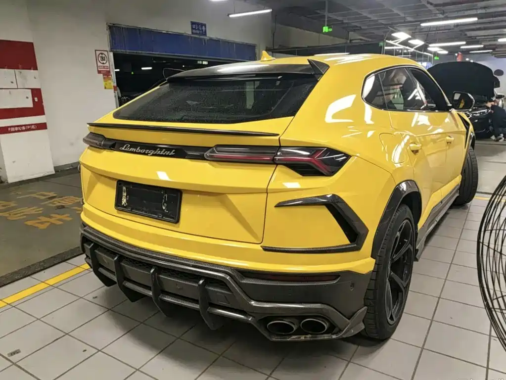 Lamborghini Urus — миниатюра 7