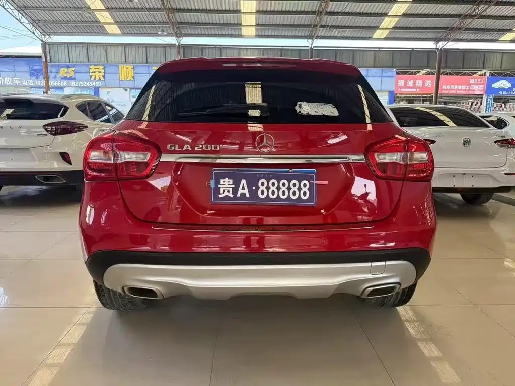 Mercedes-Benz GLA — миниатюра 8