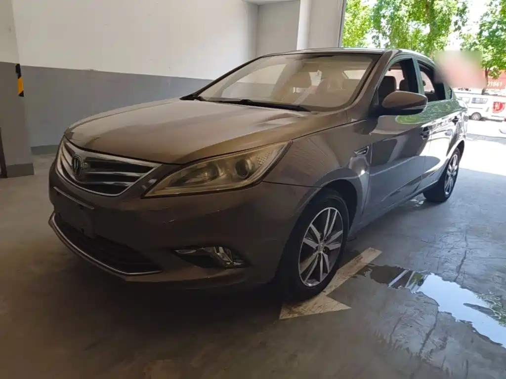 Changan Eado 2015 1.6L MT Luxury V