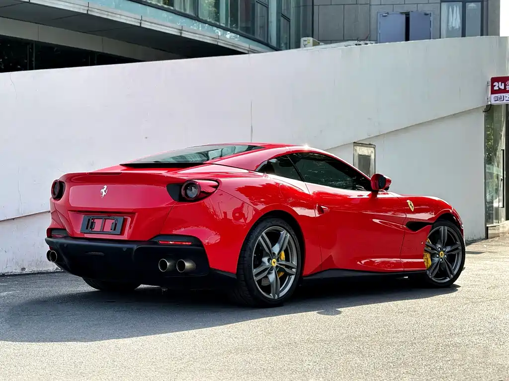 Ferrari Portofino — миниатюра 6