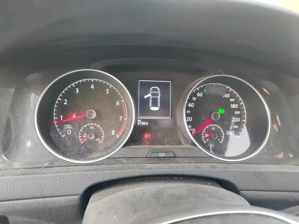 Volkswagen Golf — миниатюра 4