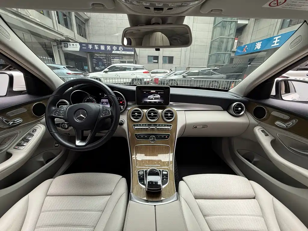 MERCEDES-BENZ C CLASS