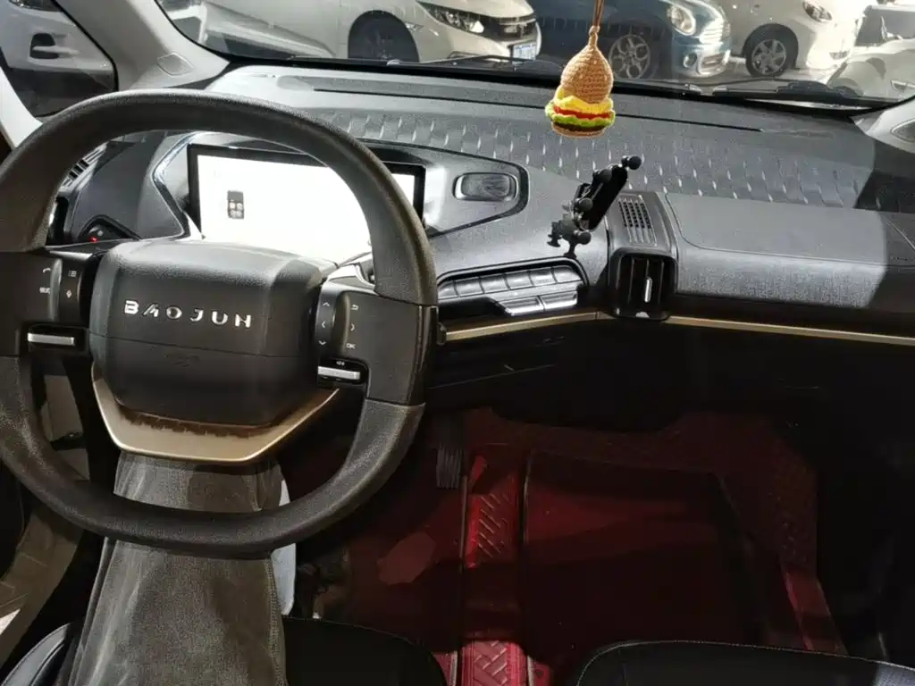 Baojun KiWi EV — миниатюра 10