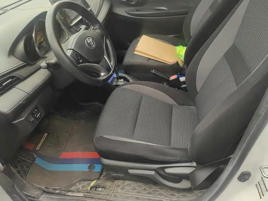 Toyota Vios — миниатюра 9