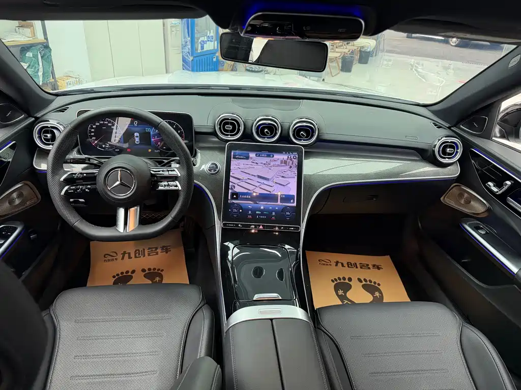 Mercedes-Benz C-Class — миниатюра 15