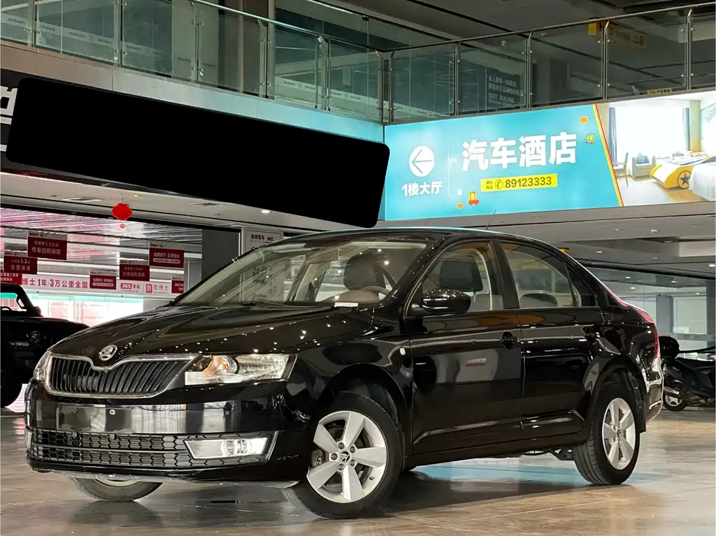 Skoda Rapid — миниатюра 10