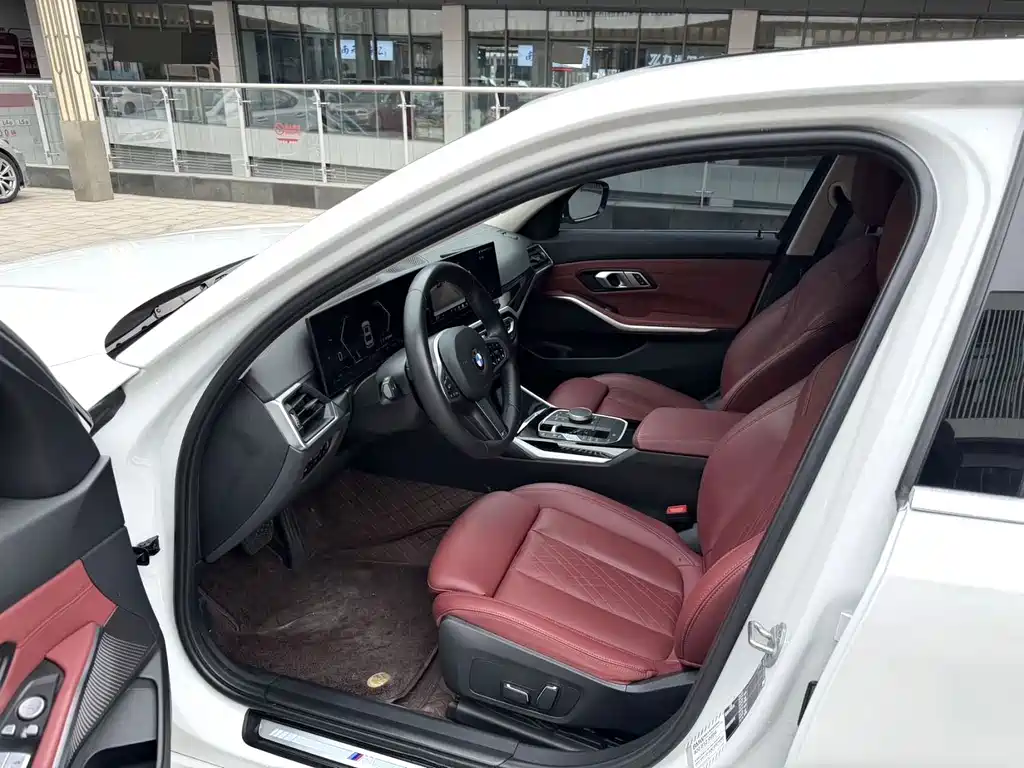 BMW 3 Series — миниатюра 7