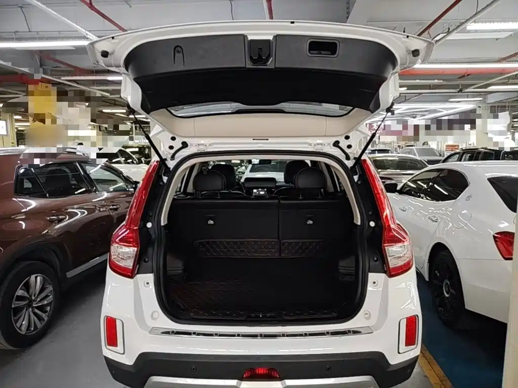 Geely Vision X6 — миниатюра 19