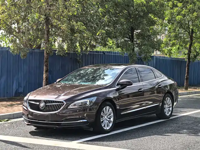 buick lacrosse