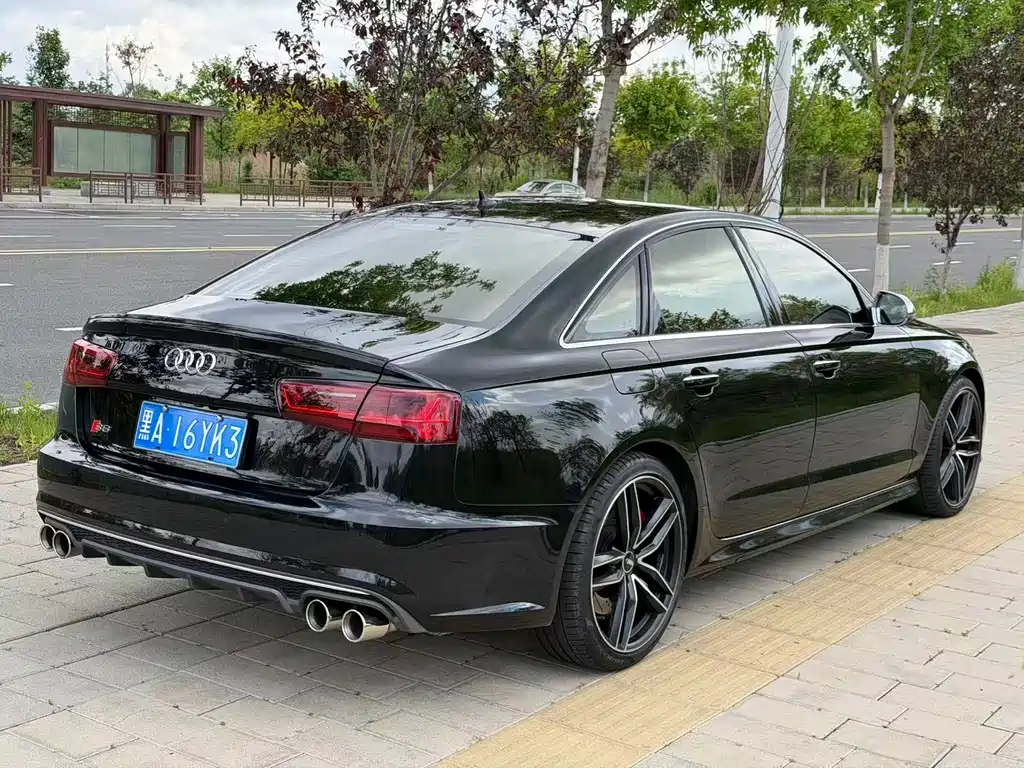 Audi S6 — миниатюра 5