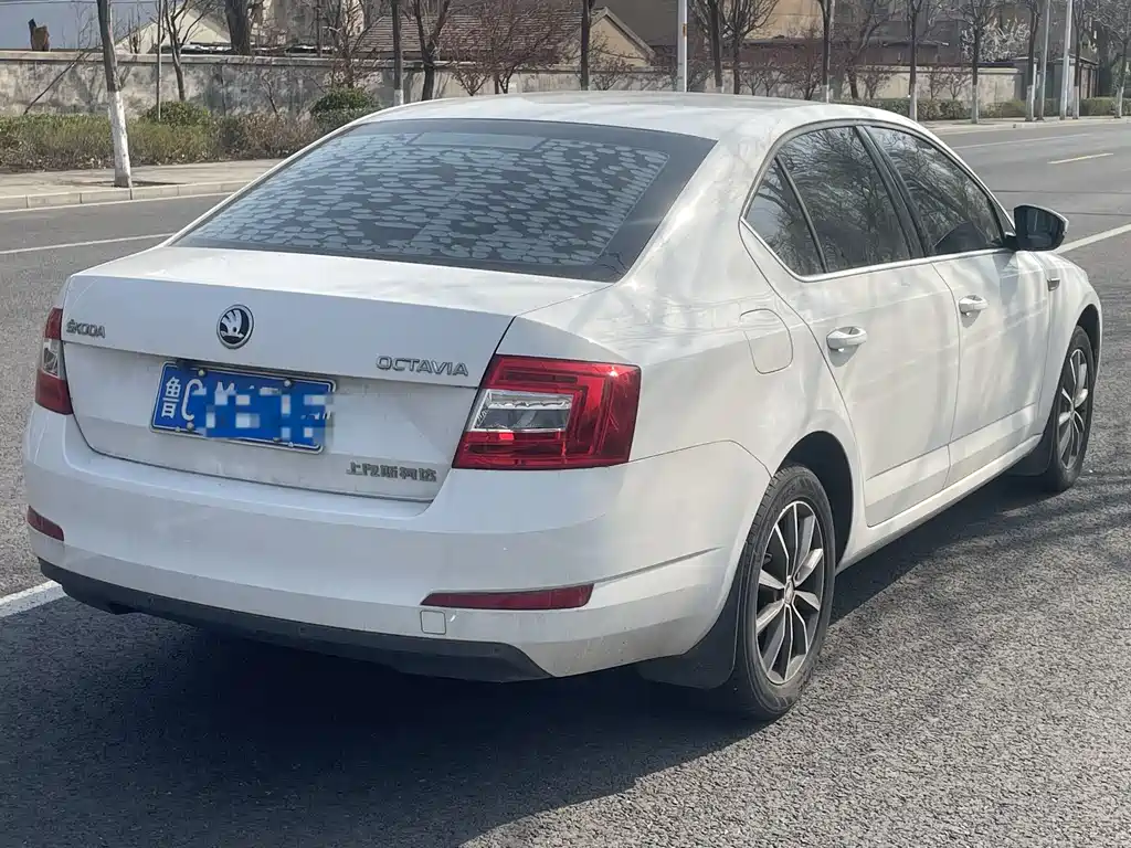 SKODA OCTAVIA
