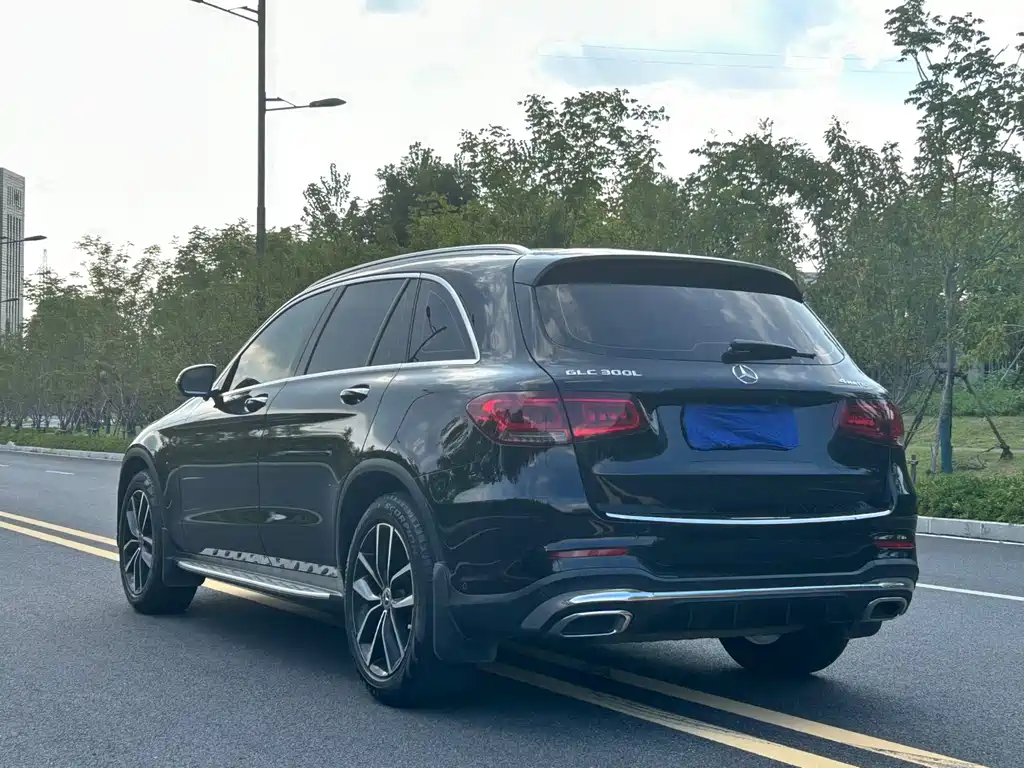 Mercedes-Benz GLC — миниатюра 6