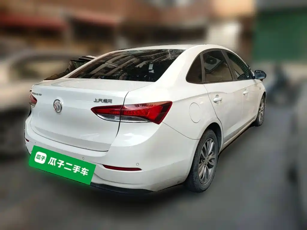 Buick Excelle — миниатюра 4