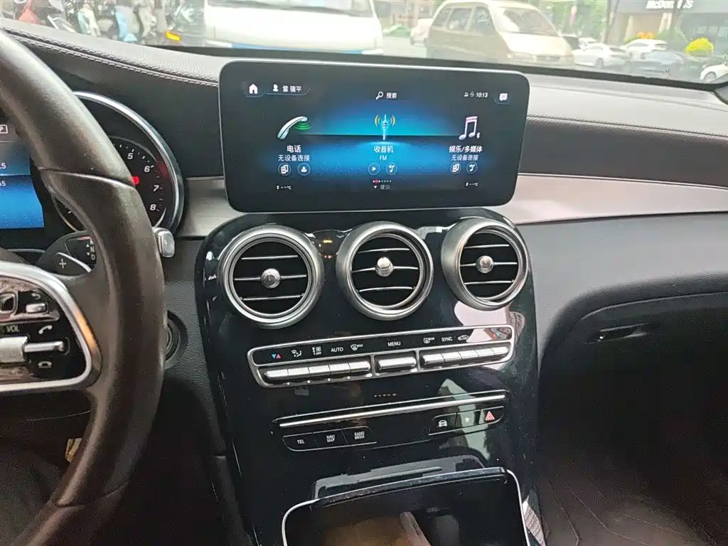 Mercedes-Benz GLC 2020 GLC 260 L 4MATIC