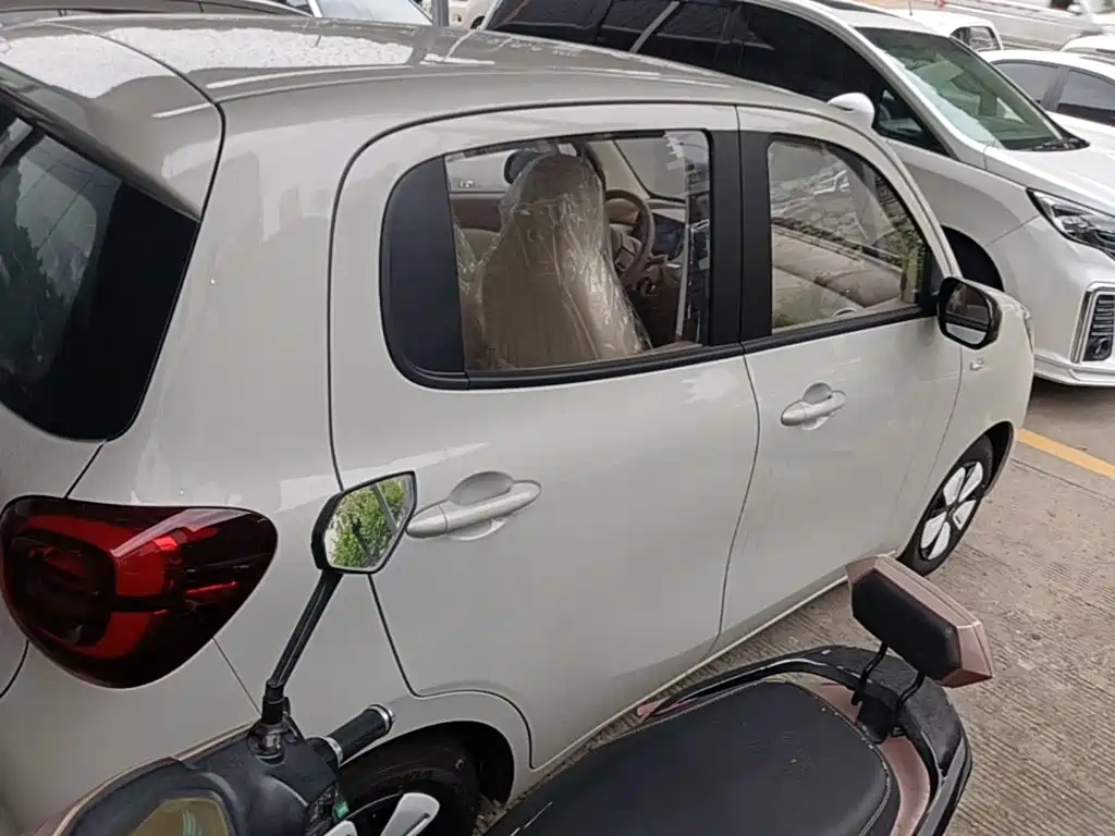 Wuling Mini EV MINIEV 2025