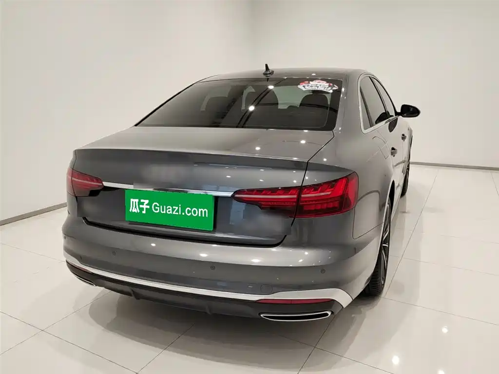 Audi A4L 2021 40 TFSI