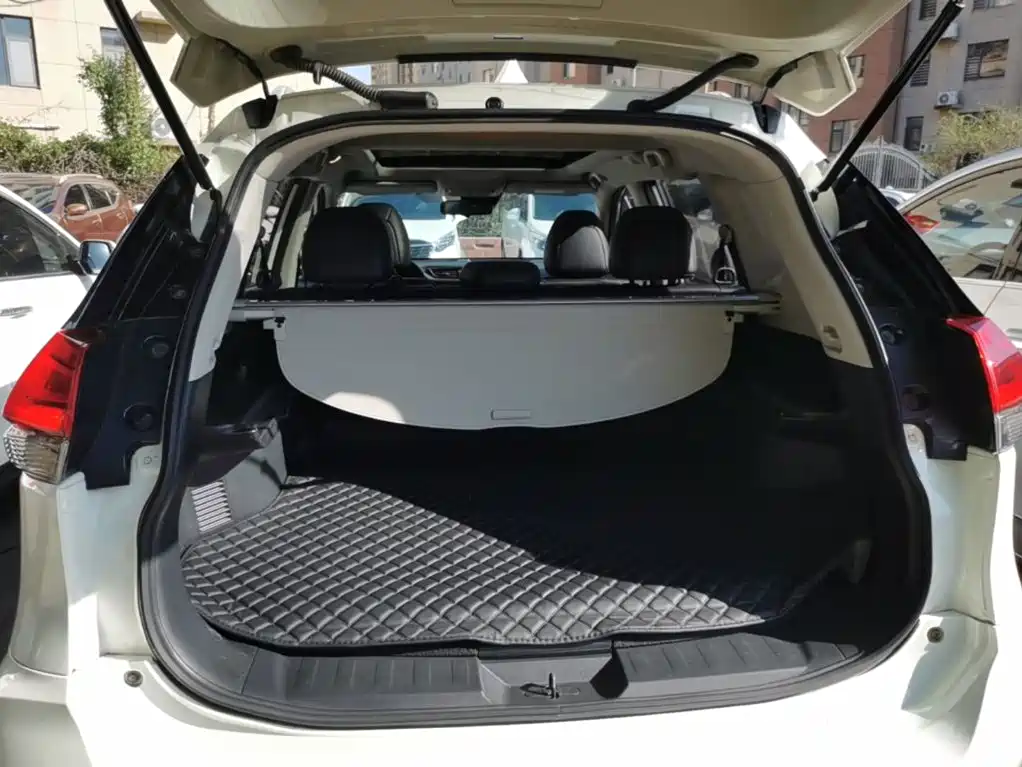 Nissan X-Trail — миниатюра 19
