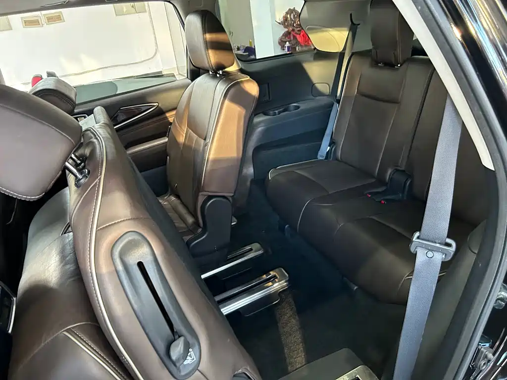 Infiniti QX60 (Import) — миниатюра 18