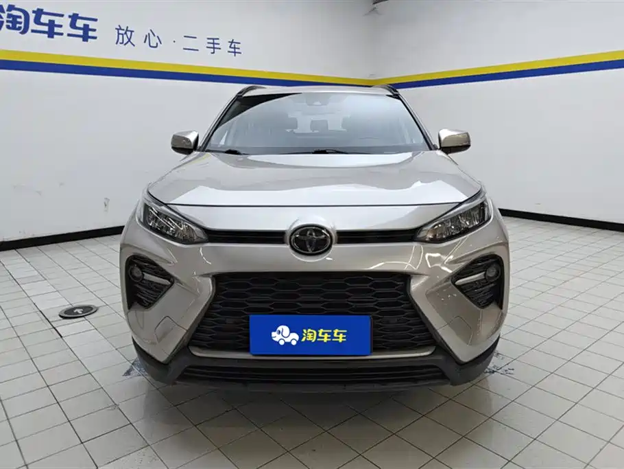 Toyota Wildlander 2020 2.0L CVT Luxury