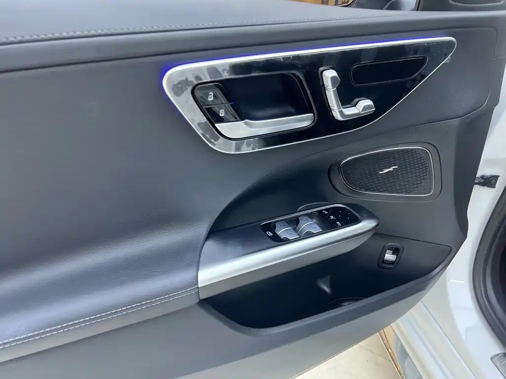 Mercedes-Benz C-Class C 2024 C 200 L Sport