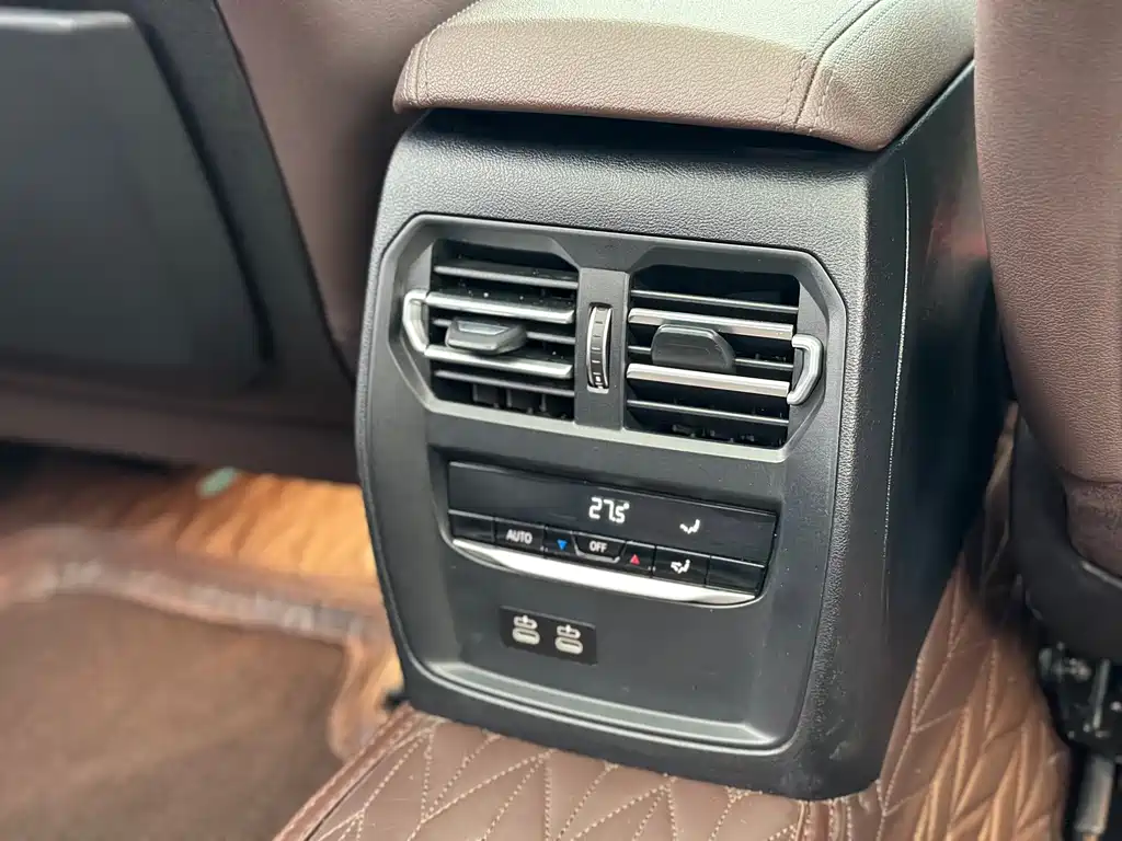 BMW 3 Series — миниатюра 18