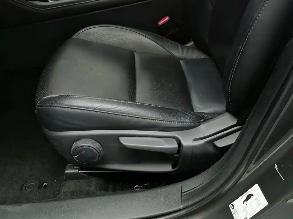 Mazda 3 Axela — миниатюра 20