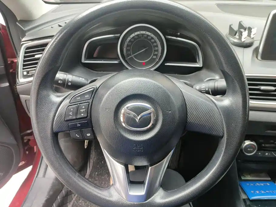 Mazda 3 Axela — миниатюра 15