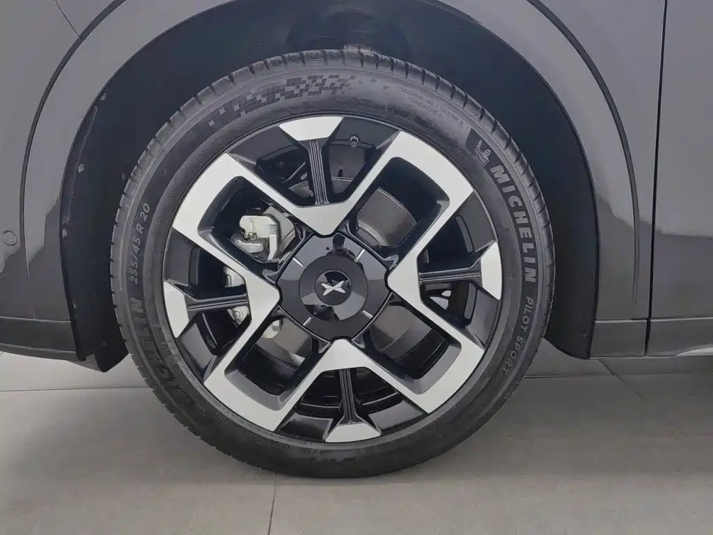 XPeng G7 — миниатюра 17