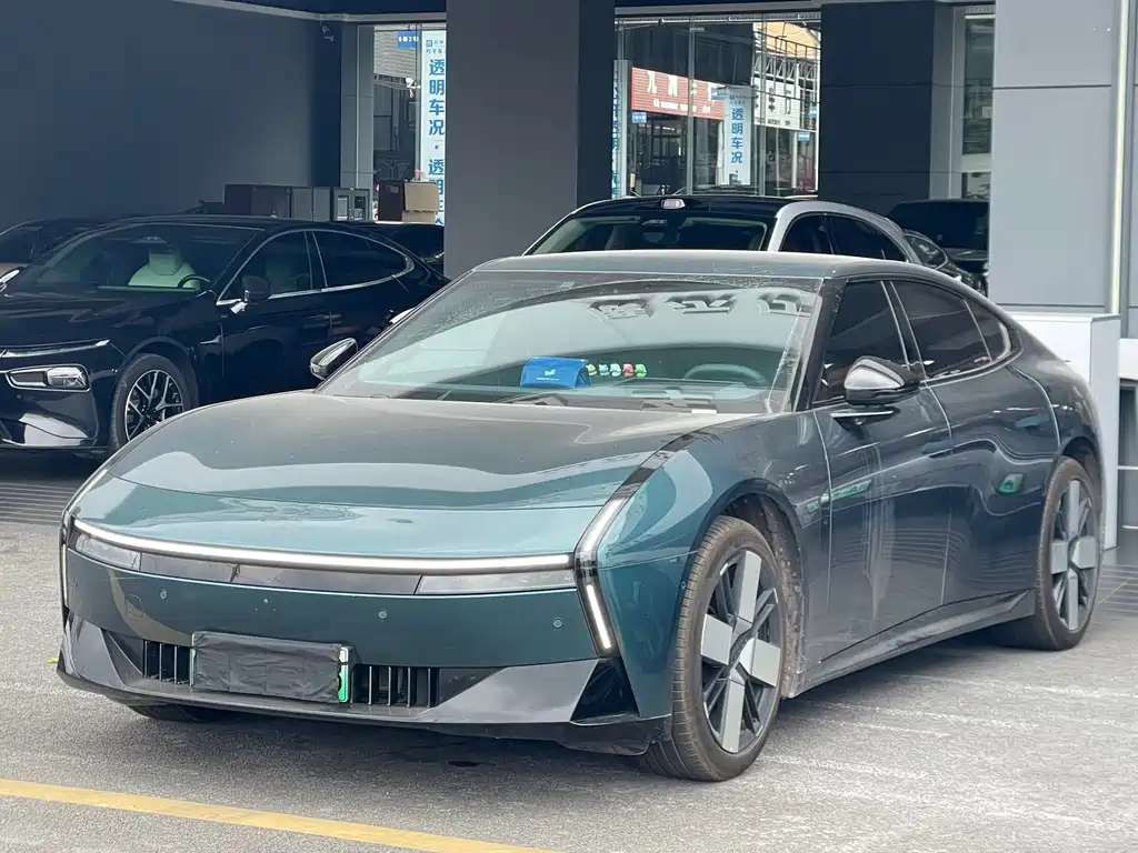 XPeng P7