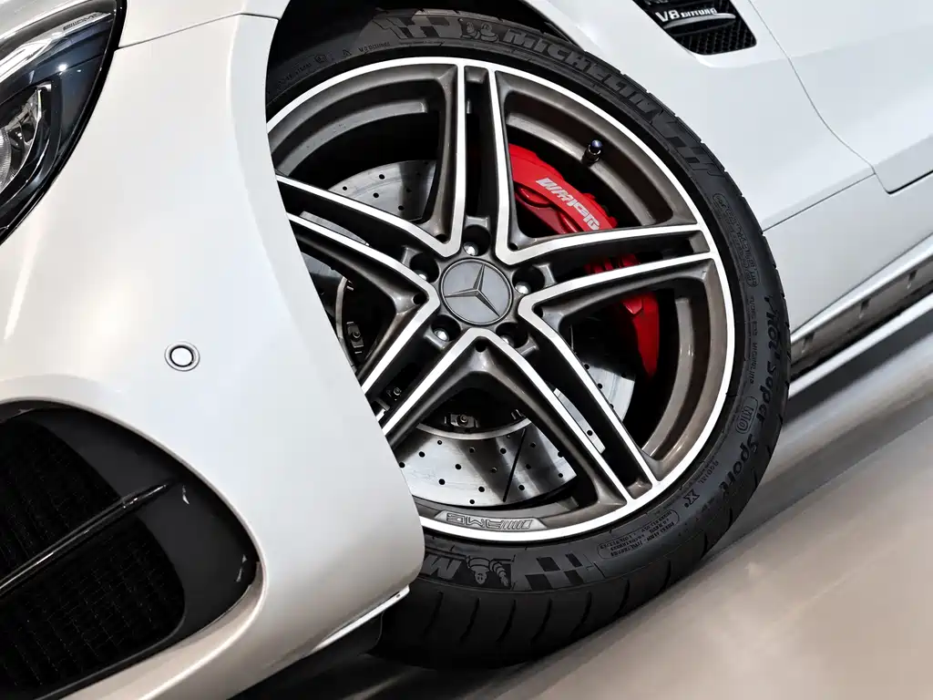 Mercedes-Benz AMG GT — миниатюра 11