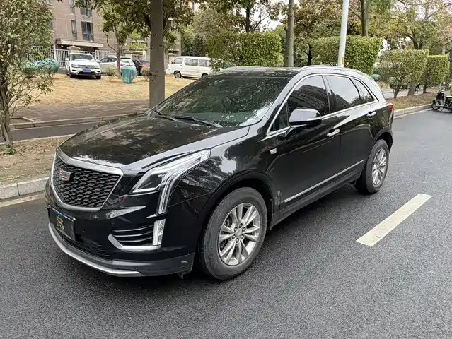 CADILLAC XT5