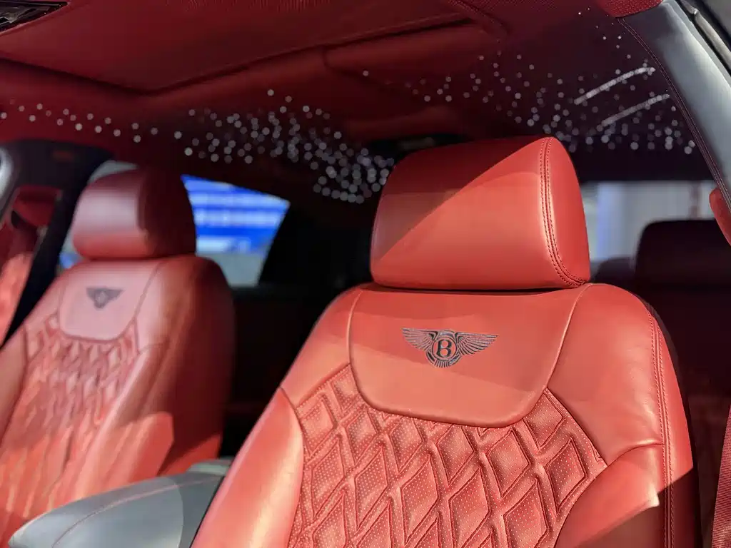 Bentley Flying Spur — миниатюра 7