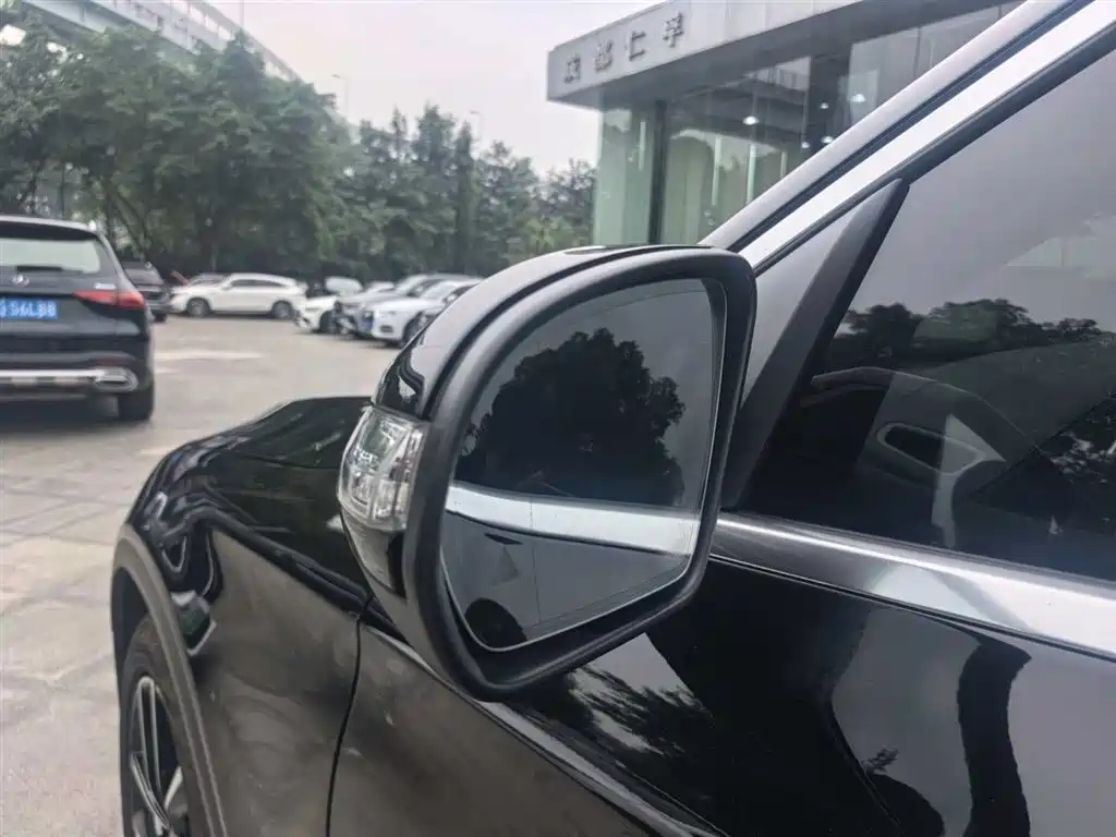 Mercedes-Benz GLC 2020 GLC 300 L 4MATIC