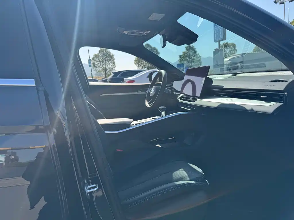 GEELY AUTOMOBILE XINGRUI