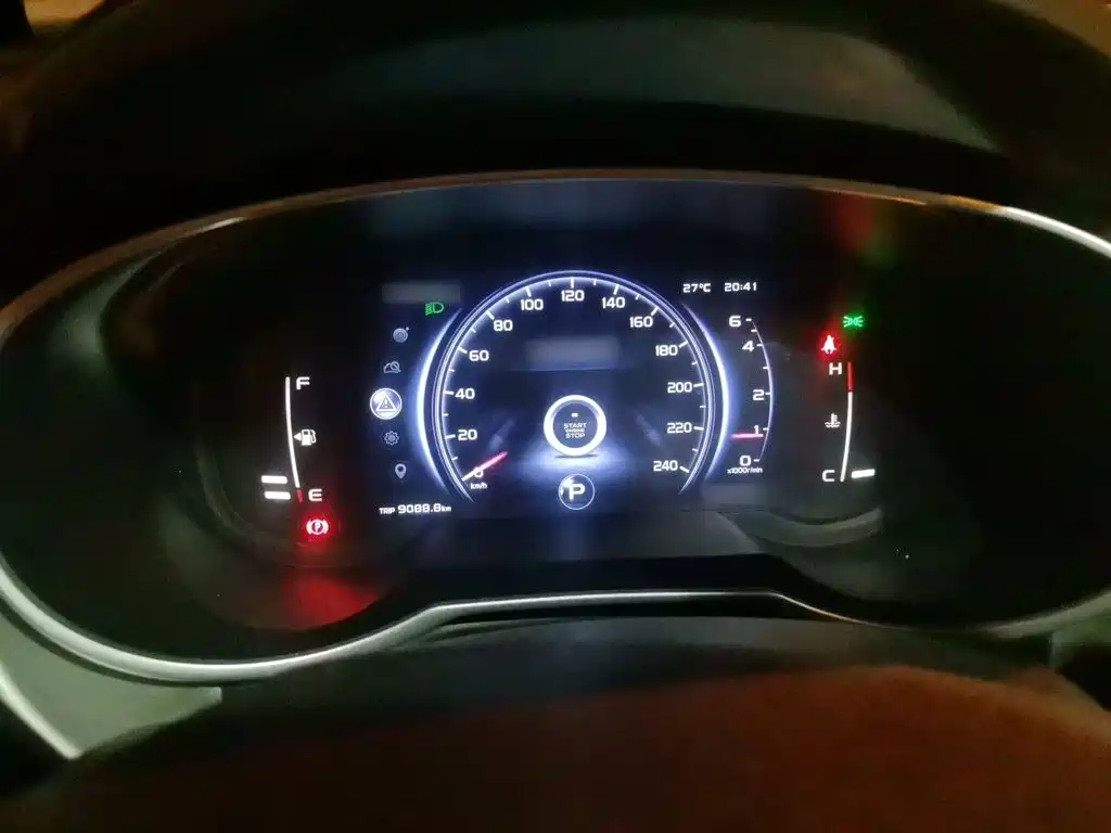 Geely Boyue — миниатюра 4