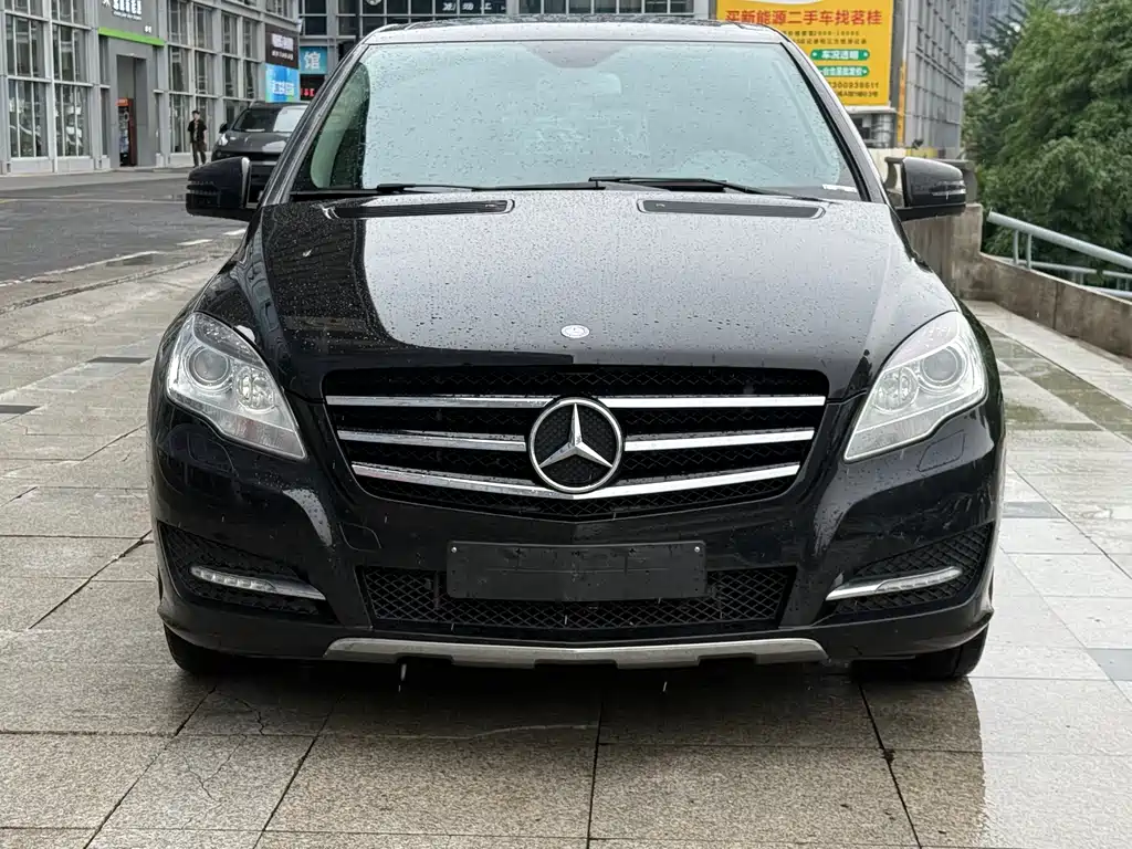Mercedes-Benz R 2011 R 300 L Luxury