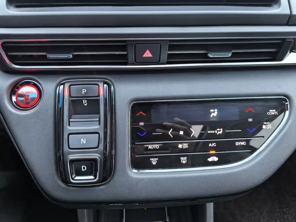 Honda Elysion — миниатюра 14