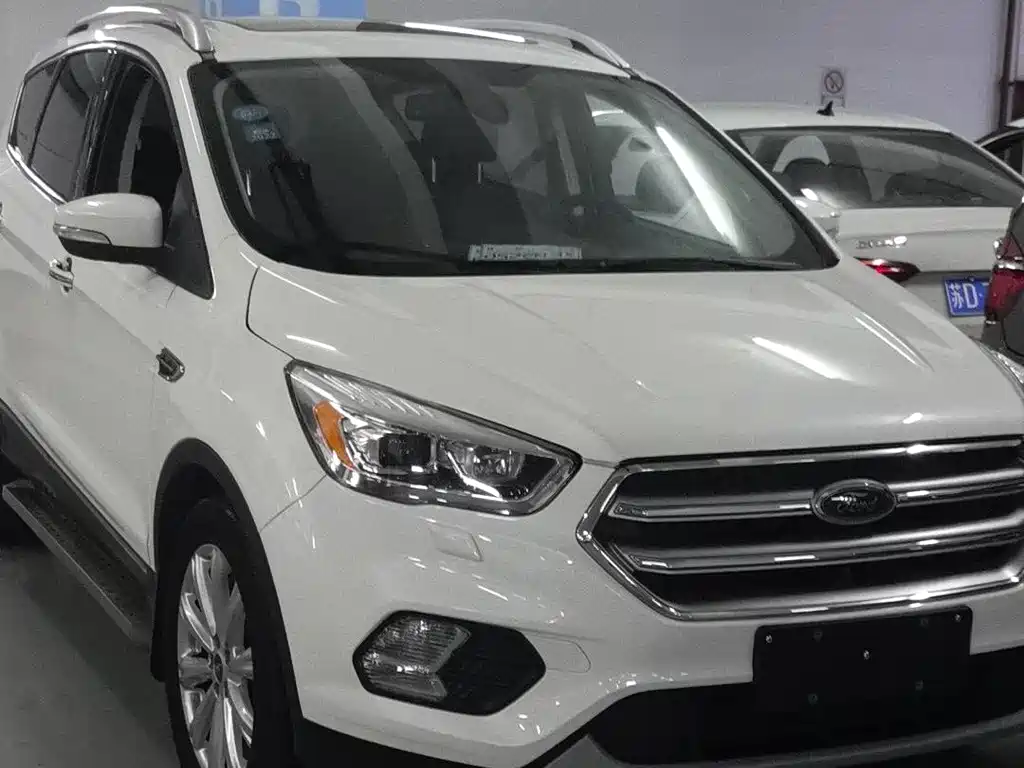 Ford Kuga — миниатюра 2