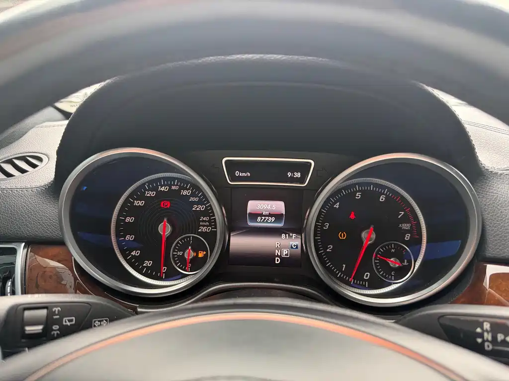 Mercedes-Benz GLS — миниатюра 13