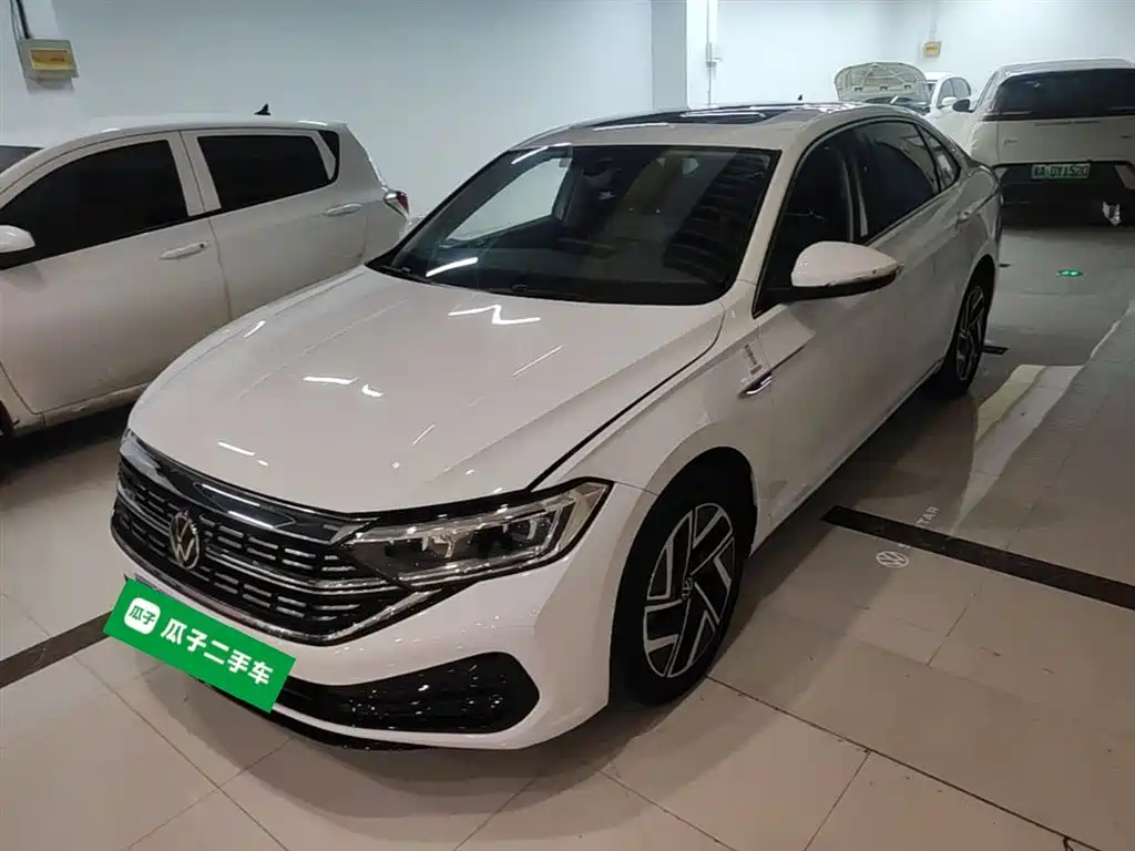 Volkswagen Sagitar 2023