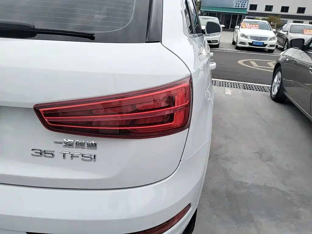 Audi Q3 — миниатюра 8