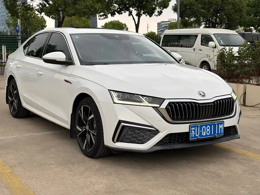 Skoda Octavia — миниатюра 3