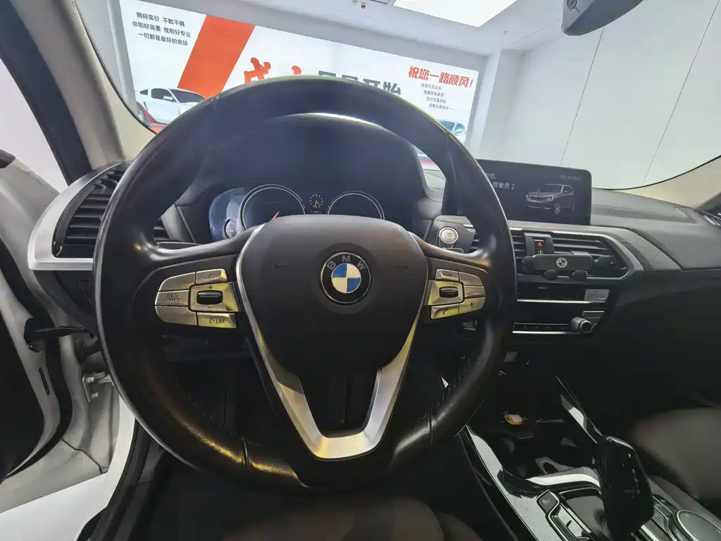 BMW X3 — миниатюра 13